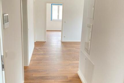 Wohnung Schorndorf - 3.5 Zimmer, 82 m&sup2;, 1.300&euro; | Angebot:26600785