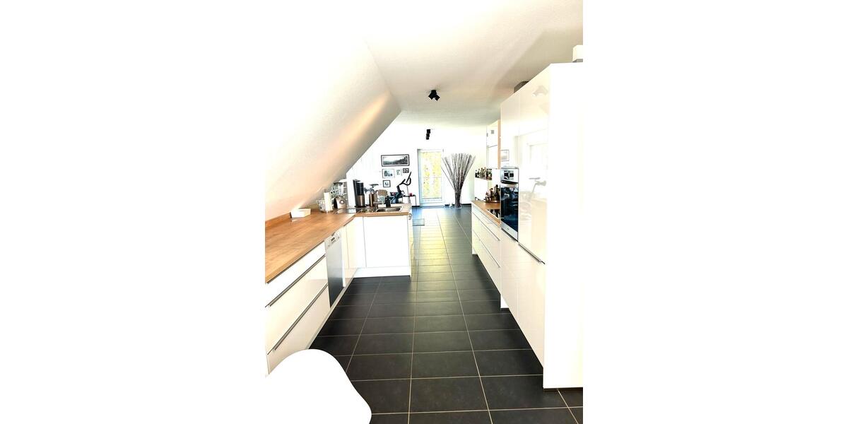 Etagenwohnung Hille - 3 Zimmer, 124 m&sup2;, 1.140&euro; | Angebot:26403787