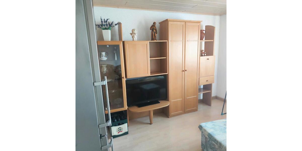 Etagenwohnung Wackersdorf - 5 Zimmer, 115 m&sup2;, 27&euro; | Angebot:25894990