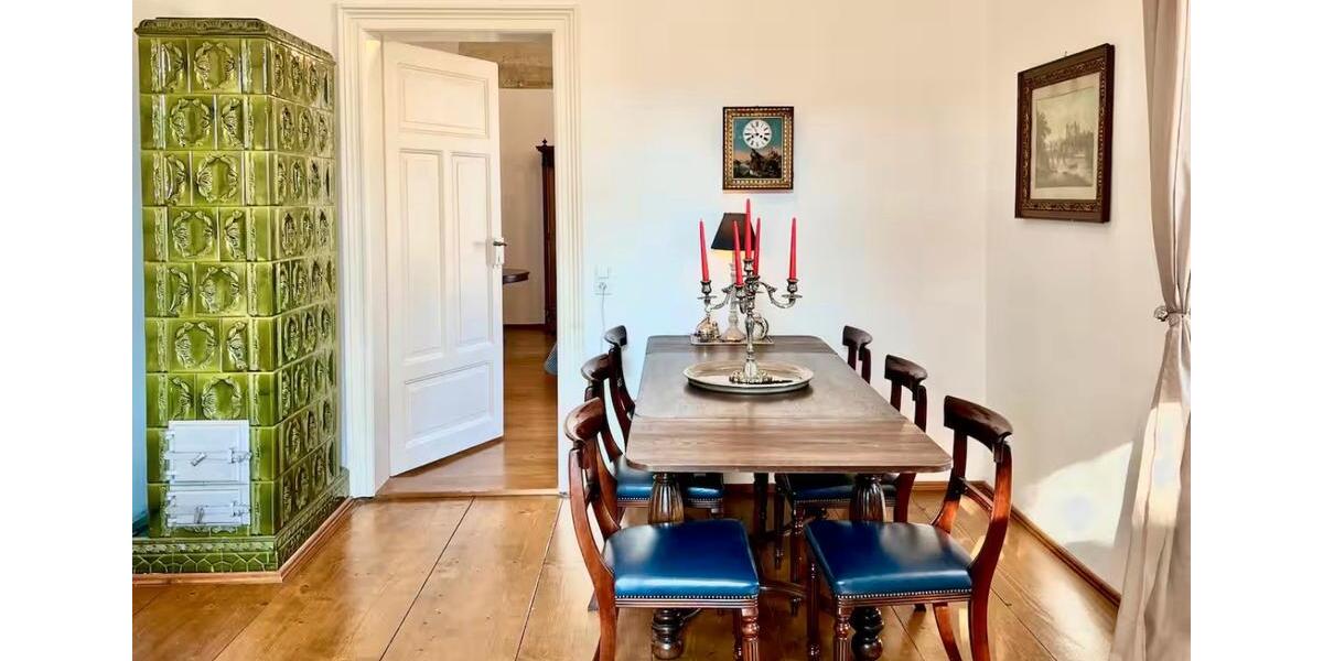 Maisonettenwohnung Dresden Blasewitz - 5 Zimmer, 161 m&sup2;, 2.200&euro; | Angebot:26038390