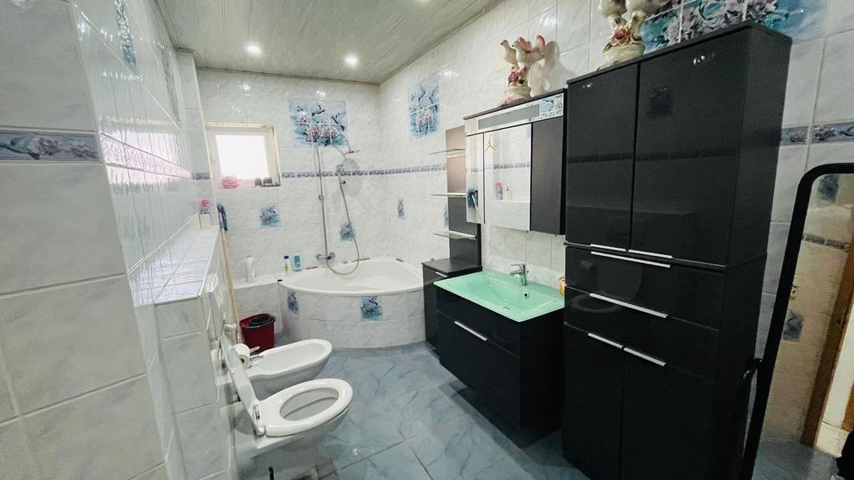 Etagenwohnung Neustadt an der Weinstraße - 4 Zimmer, 100 m&sup2;, 1.500&euro; | Angebot:26071783