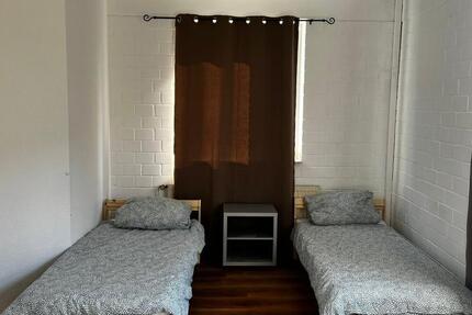 Wohnen auf Zeit Hürth - 1 Zimmer, 1 m&sup2;, 20&euro; | Angebot:17936117