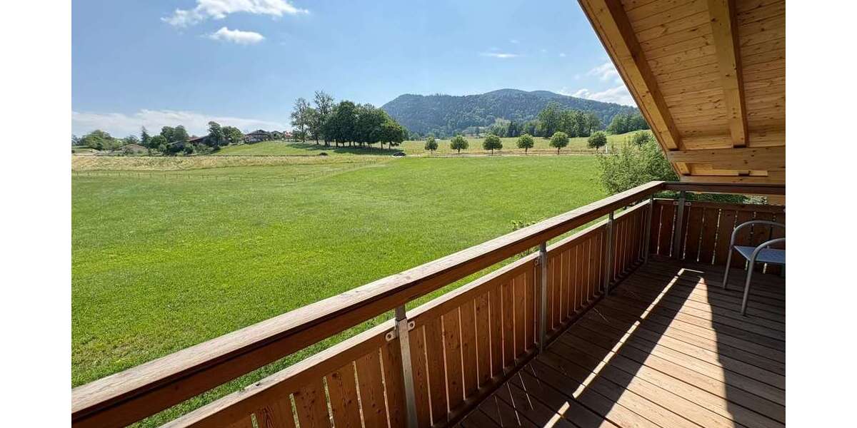 Etagenwohnung Gmund Osterberg - 2 Zimmer, 75 m&sup2;, 1.700&euro; | Angebot:27015866
