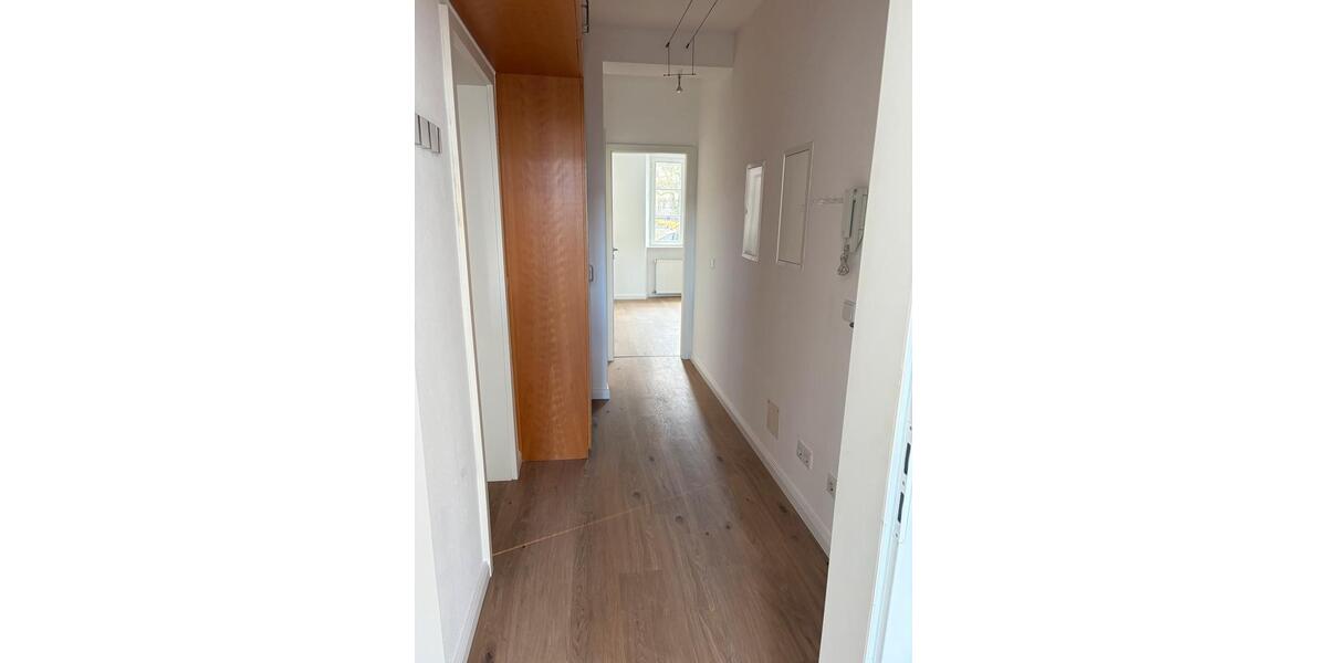 Etagenwohnung Konz - 3 Zimmer, 68 m&sup2;, 900&euro; | Angebot:25977520