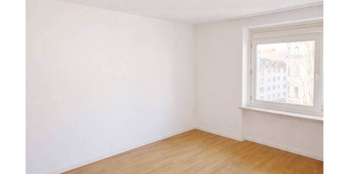 Gewerbeobjekt München Schwabing-Freimann - 3 Zimmer, 79 m&sup2;, 1.695&euro; | Angebot:26160359