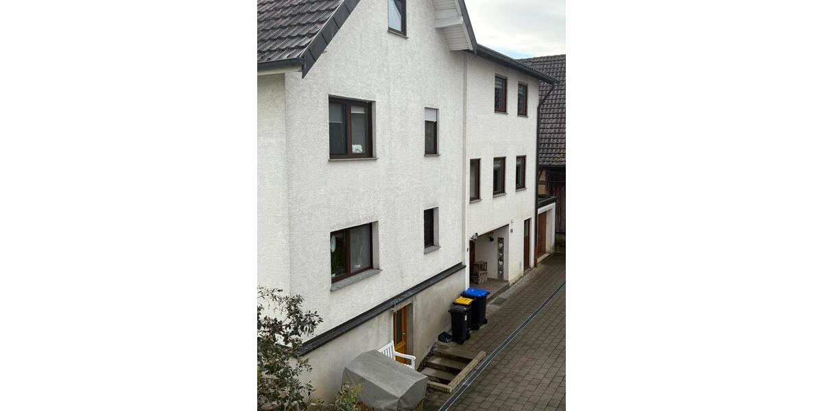 Doppelhaushälfte Neckartailfingen - 7 Zimmer, 140 m&sup2;, 1.100&euro; | Angebot:24872064