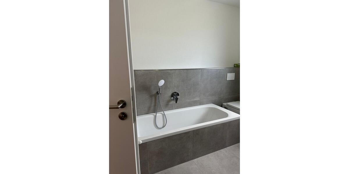 Erdgeschoßwohnung Büchlberg - 3 Zimmer, 90 m&sup2;, 910&euro; | Angebot:24751439