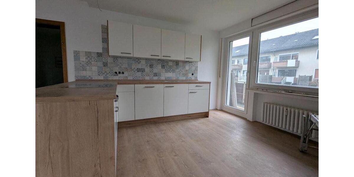 Helle 3-4-Zimmer Wohnung (90 qm) in Hameln, Nord, zu vermieten 3 zimmer