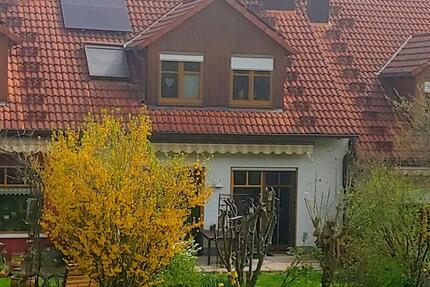 Haus Lohr am Main - 5 Zimmer, 150 m&sup2;, 1.350&euro; | Angebot:26652350