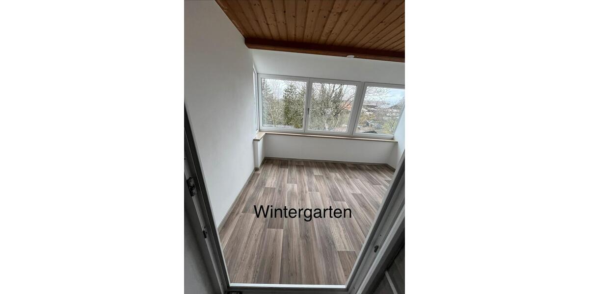 Etagenwohnung Neukirchen vorm Wald - 3 Zimmer, 95 m&sup2;, 800&euro; | Angebot:26618210