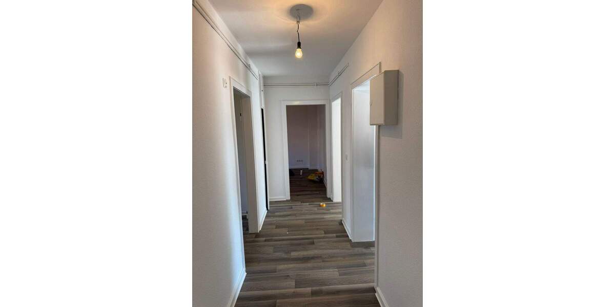 Etagenwohnung Hildesheim Mitte - 4 Zimmer, 100 m&sup2;, 850&euro; | Angebot:25667976