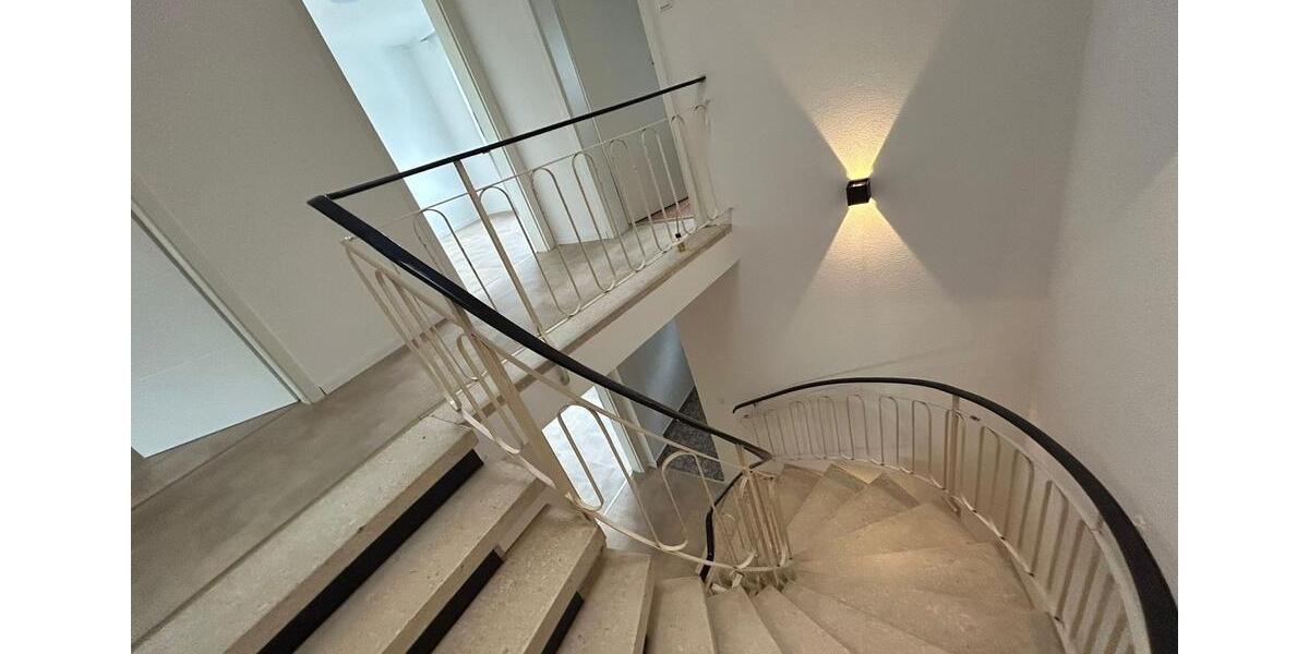 Reihenhaus Kaiserslautern Betzenberg - 4 Zimmer, 125 m&sup2;, 1.500&euro; | Angebot:25921690