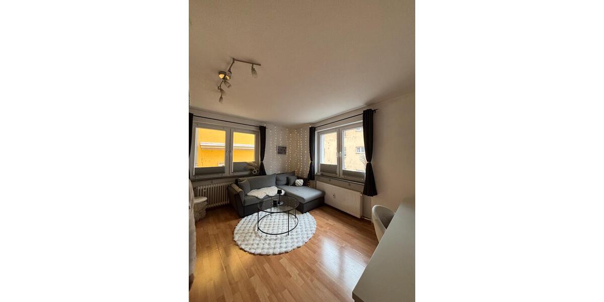 Etagenwohnung Würzburg - 1 Zimmer, 38 m&sup2;, 540&euro; | Angebot:25222916