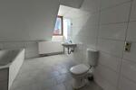 Dachgeschoßwohnung Waltershausen - 3 Zimmer, 77 m&sup2;, 480&euro; | Angebot:26145033