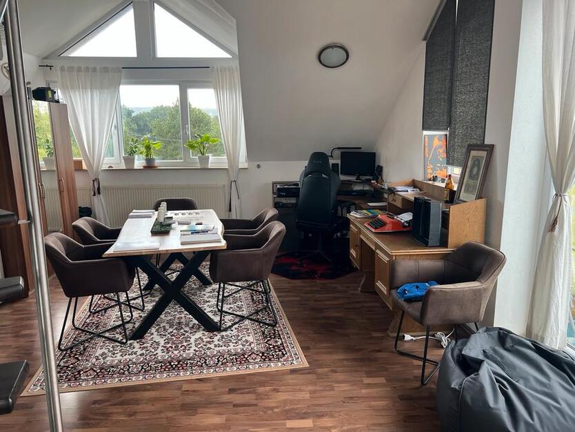 80 m2 Dachgeschoss Wohnung in Heiligkreuztal