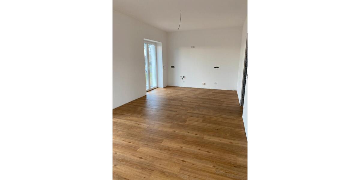 Etagenwohnung Perleberg - 3 Zimmer, 79 m&sup2;, 792&euro; | Angebot:25305937