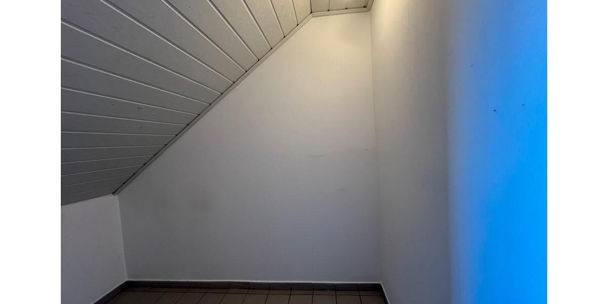 Dachgeschoßwohnung Gescher - 3 Zimmer, 100 m&sup2;, 1.000&euro; | Angebot:26482622