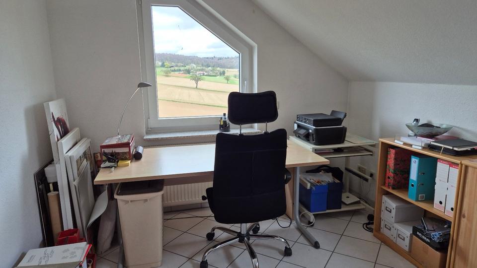 Dachgeschoßwohnung Königsbach-Stein Stein - 4.5 Zimmer, 112 m&sup2;, 1.230&euro; | Angebot:26338868