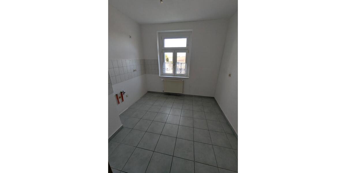 Etagenwohnung Zeitz - 3 Zimmer, 61 m&sup2;, 430&euro; | Angebot:26532605