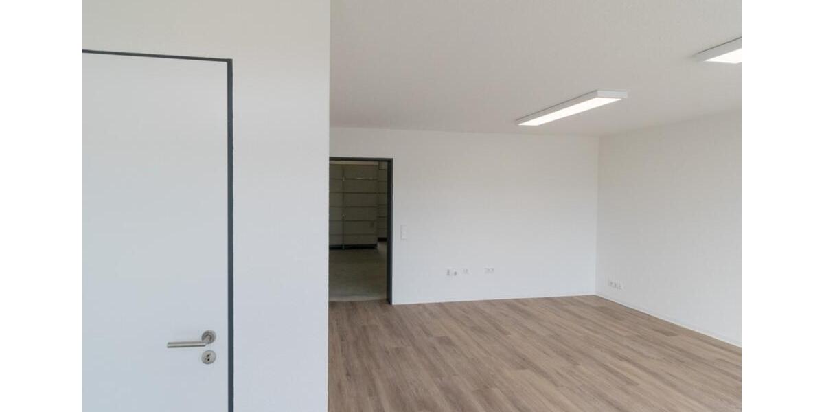 Gewerbeobjekt Rastede - 1.499&euro; | Angebot:25759801