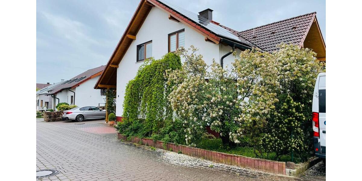 Einfamilienhaus Graben-Neudorf Neudorf - 6 Zimmer, 210 m&sup2;, 2.150&euro; | Angebot:25018719