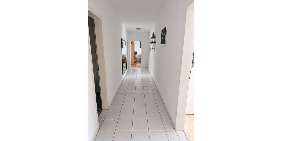 Etagenwohnung Friedrichshafen - 2 Zimmer, 80 m&sup2;, 1.050&euro; | Angebot:27032360