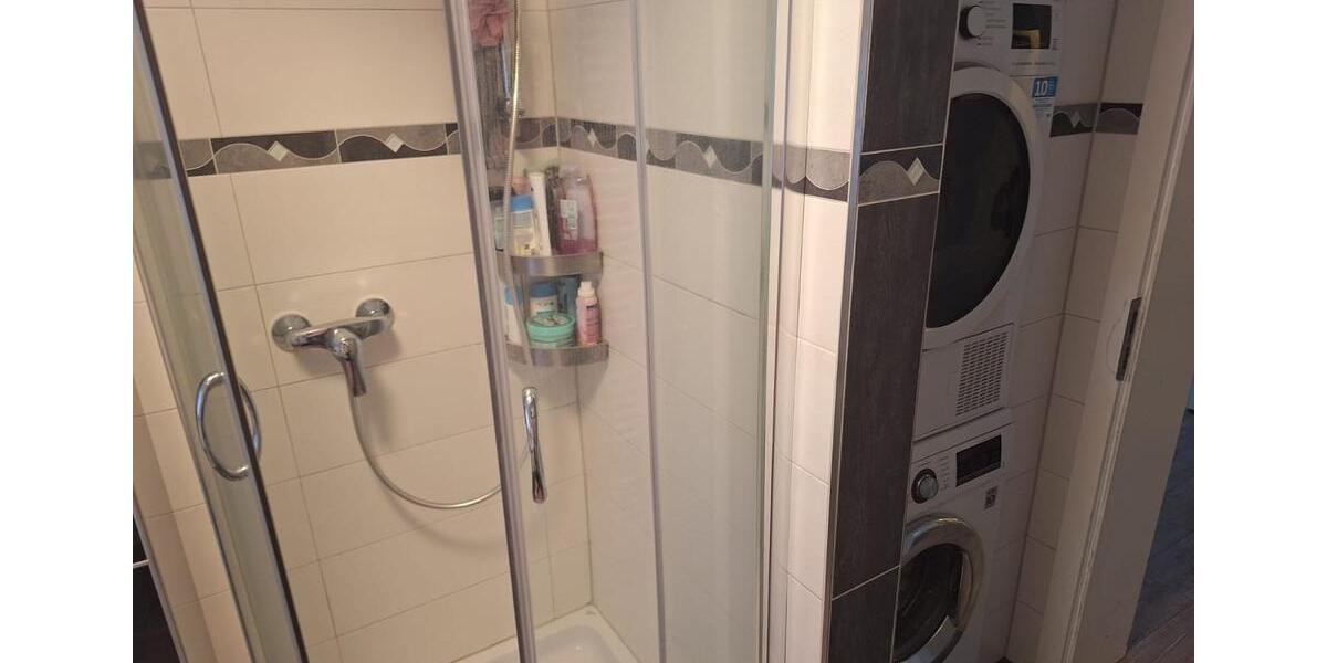 Etagenwohnung Reinbek - 3 Zimmer, 87 m&sup2;, 1.300&euro; | Angebot:26622542