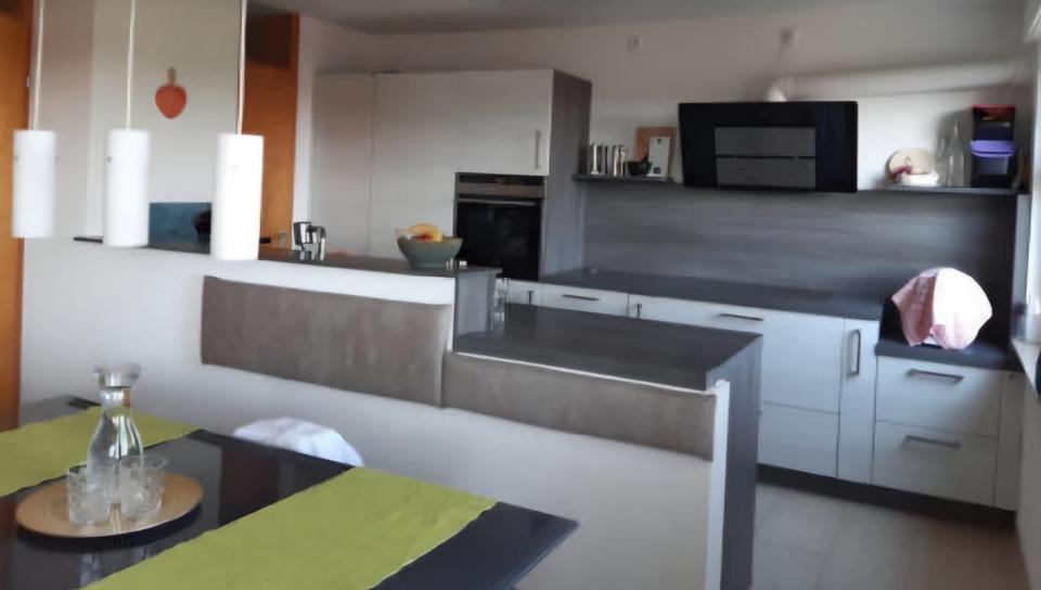 Etagenwohnung Stuttgart Degerloch - 3 Zimmer, 84 m&sup2;, 1.987&euro; | Angebot:26431322