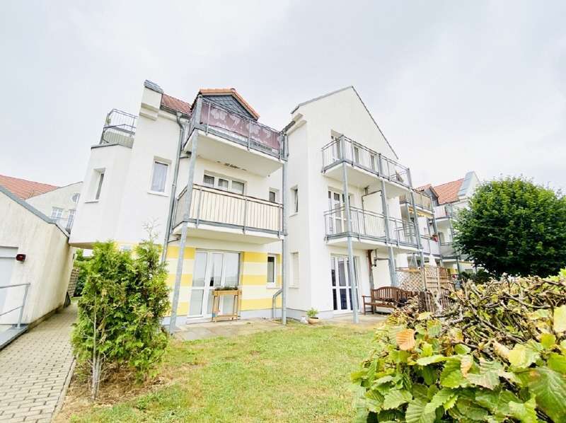 Wohnung zum Mieten in Frankenberg 360 € 65.47 m² 2 zimmer