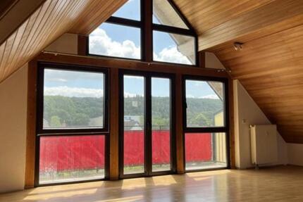 Gemütliche Zwei-Zimmer Dachgeschosswohnung in Rheder ! zimmer