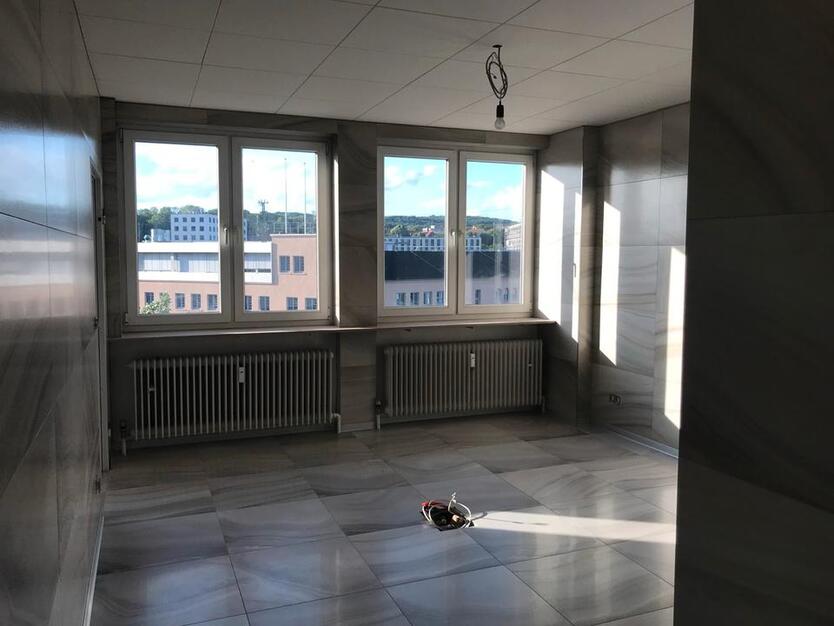 Moderne Gewerbeeinheit in zentraler Lage von Saarbrücken