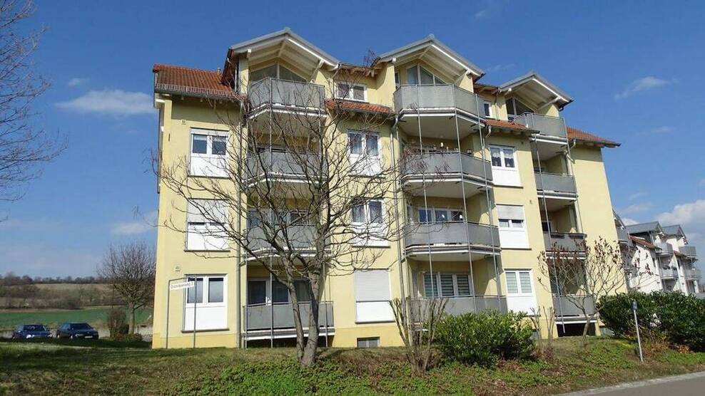 Nachmieter gesucht: Helle 2-RaumWohnung mit Einbauküche in bevorzugter Lage
