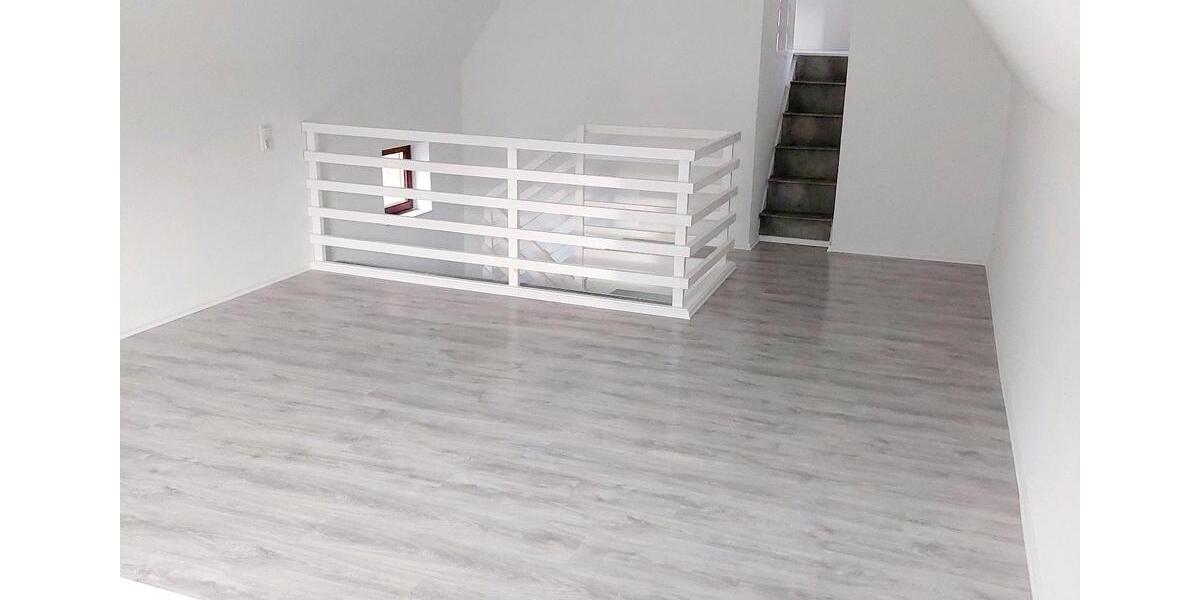 Einfamilienhaus Neumünster - 3 Zimmer, 85 m&sup2;, 1.250&euro; | Angebot:26585056