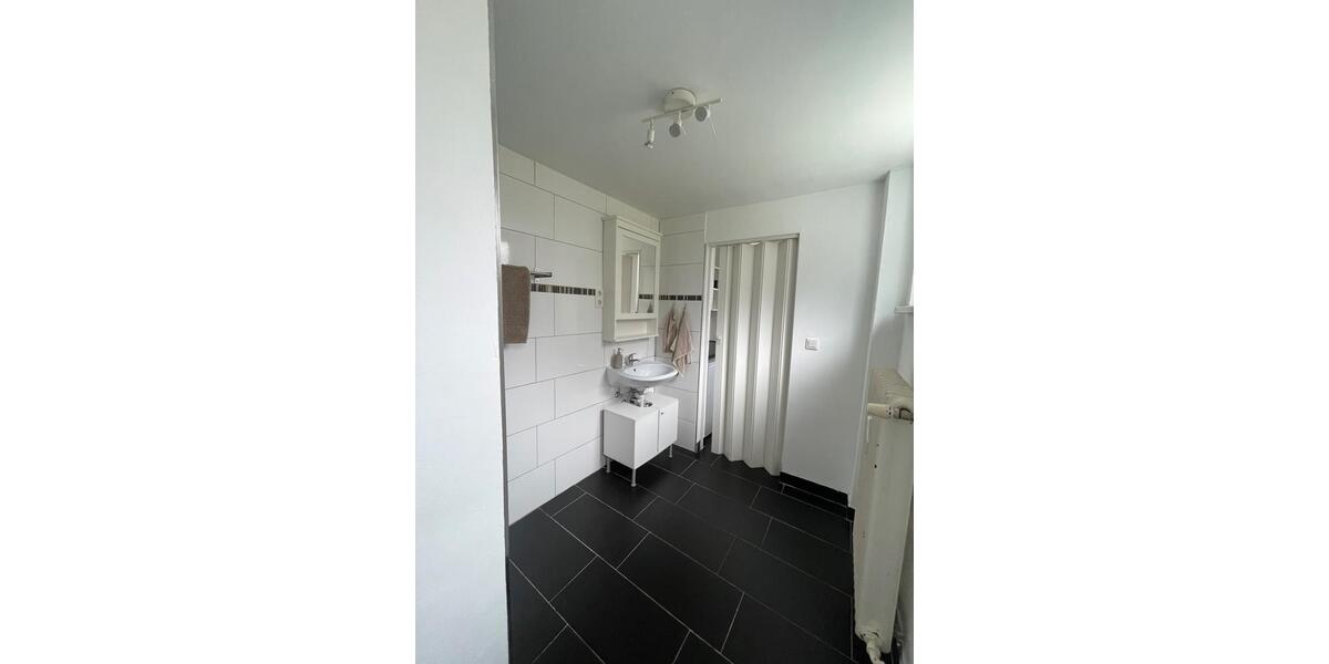 Erdgeschoßwohnung Obrigheim - 1 Zimmer, 33 m&sup2;, 420&euro; | Angebot:25976173