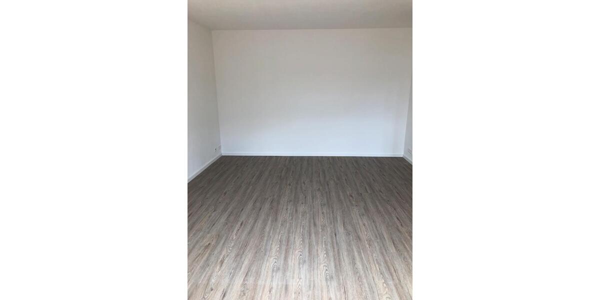 Dachgeschoßwohnung Otterberg - 4 Zimmer, 93 m&sup2;, 930&euro; | Angebot:26267775