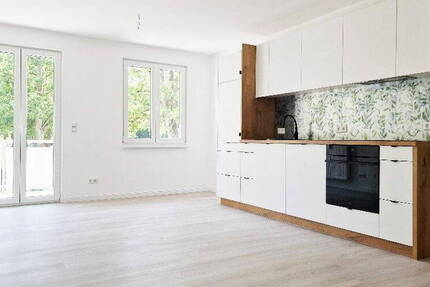 Helle Wohnung mit großem Balkon | frisch saniert