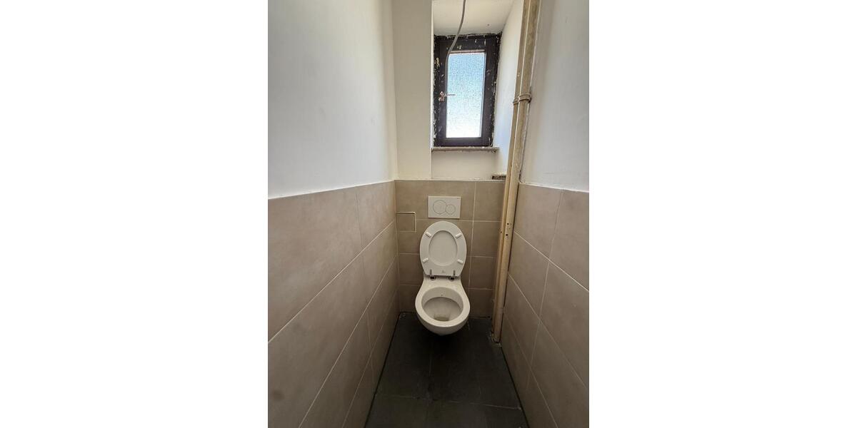 Etagenwohnung Mannheim Innenstadt - 3 Zimmer, 95 m&sup2;, 1.250&euro; | Angebot:26285295
