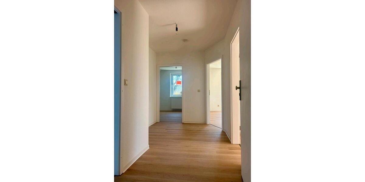 Dachgeschoßwohnung Zehdenick - 3 Zimmer, 65 m&sup2;, 647&euro; | Angebot:26531337
