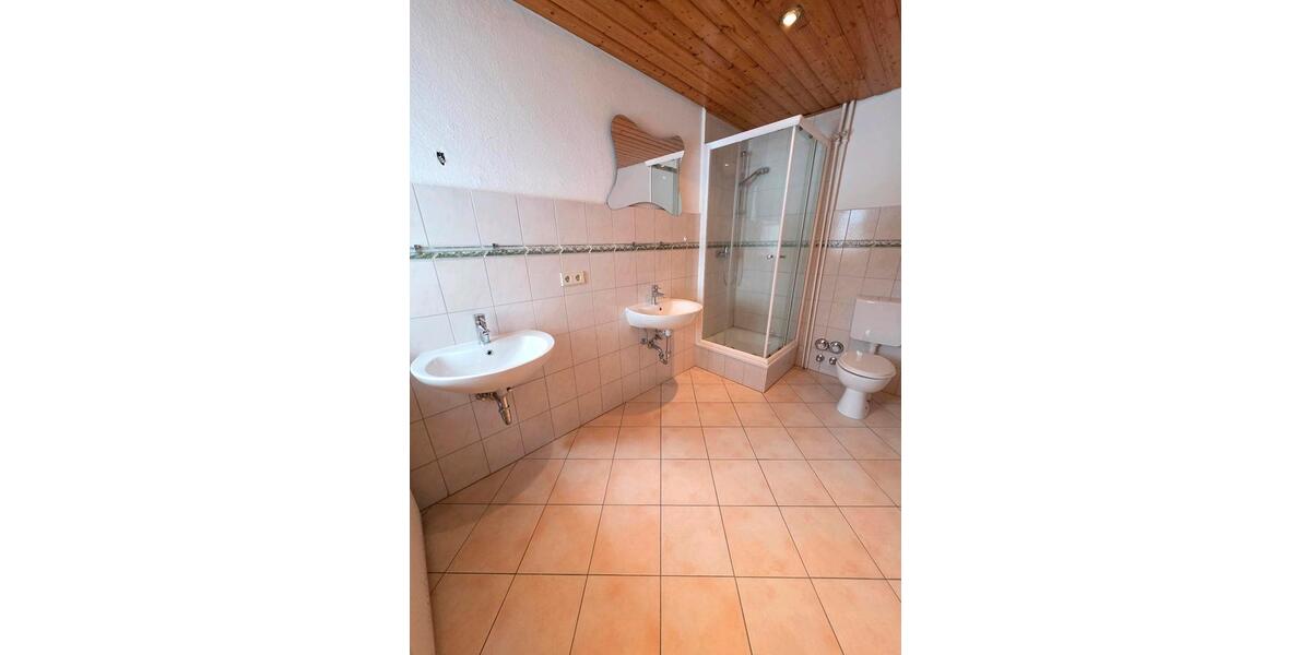 Erdgeschoßwohnung Hohenlockstedt - 4 Zimmer, 100 m&sup2;, 912&euro; | Angebot:24806518