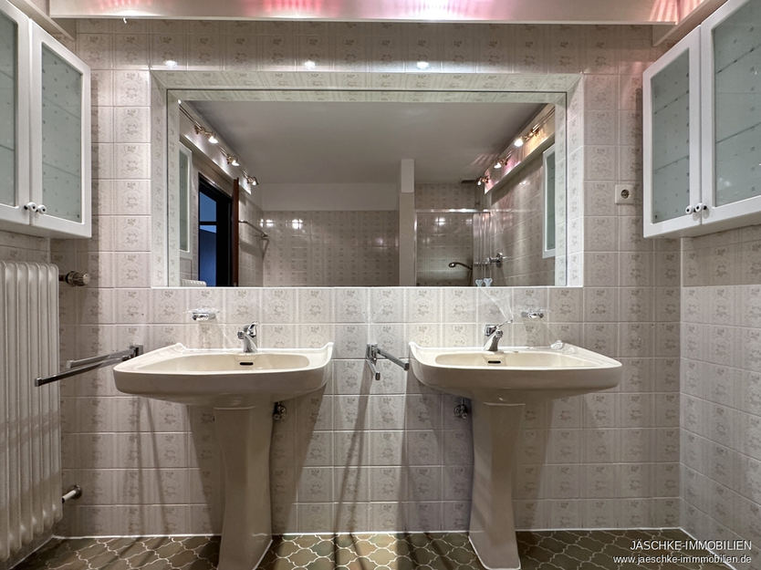 JÄSCHKE - Gepflegter Bungalow mit Garten, Terrasse und Garage 3 zimmer