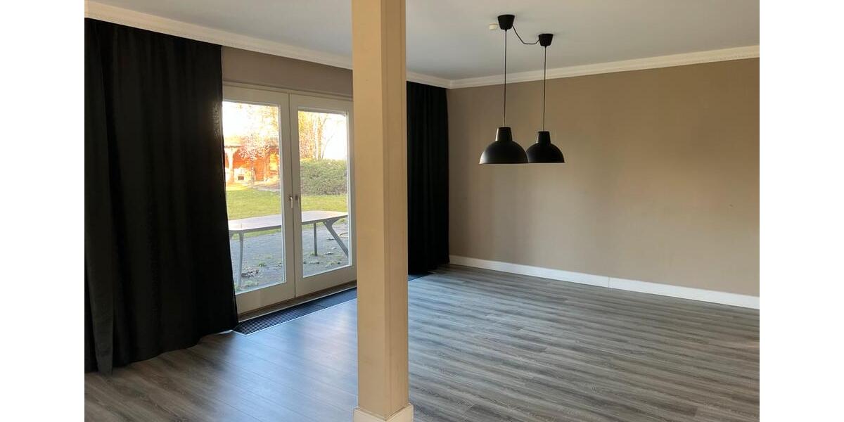 Großes Einfamilienhaus zu vermieten in Gronau-Epe mit PraxisBüro 10 zimmer