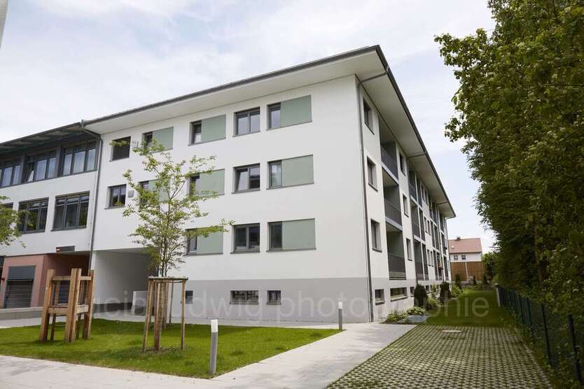 Wohnung zum Mieten in Germering 1.200 € 54.26 m²