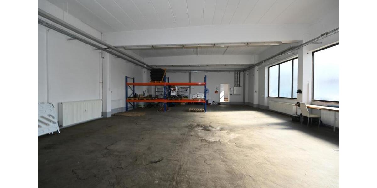 Gewerbeobjekt Neumarkt in der Oberpfalz Altenhof - 2.630&euro; | Angebot:23691180