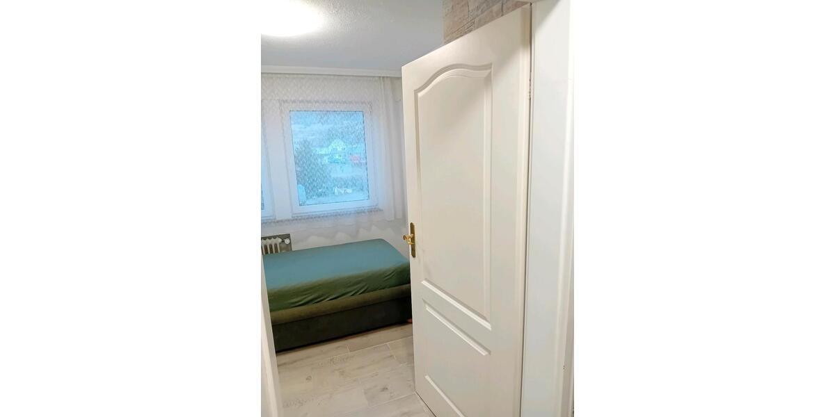 Wohnen auf Zeit Reutlingen Reutlingen (Kernstadt) - 3 Zimmer, 60 m&sup2;, 500&euro; | Angebot:24822179