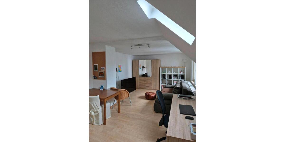 Dachgeschoßwohnung Bielefeld - 2 Zimmer, 60 m&sup2;, 700&euro; | Angebot:26613499