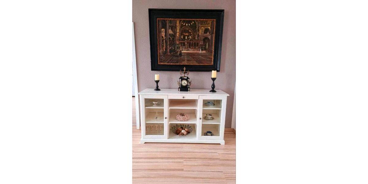 Wohnen auf Zeit Schwerin - 2 Zimmer, 65 m&sup2;, 1.250&euro; | Angebot:25972871