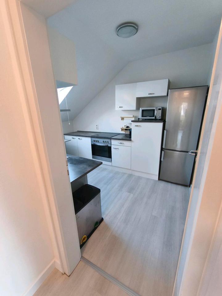 Schöne 2-Zimmer-Dachgeschoßwohnung in ruhiger Lage Gellershagen