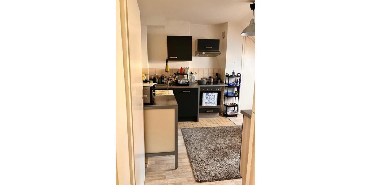 Dachgeschoßwohnung Kassel Südstadt - 1 Zimmer, 25 m&sup2;, 250&euro; | Angebot:24662810