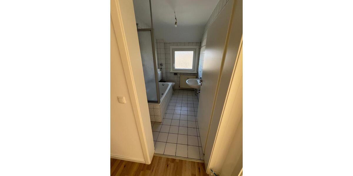 Etagenwohnung Breidenbach - 3 Zimmer, 68 m&sup2;, 550&euro; | Angebot:26007440