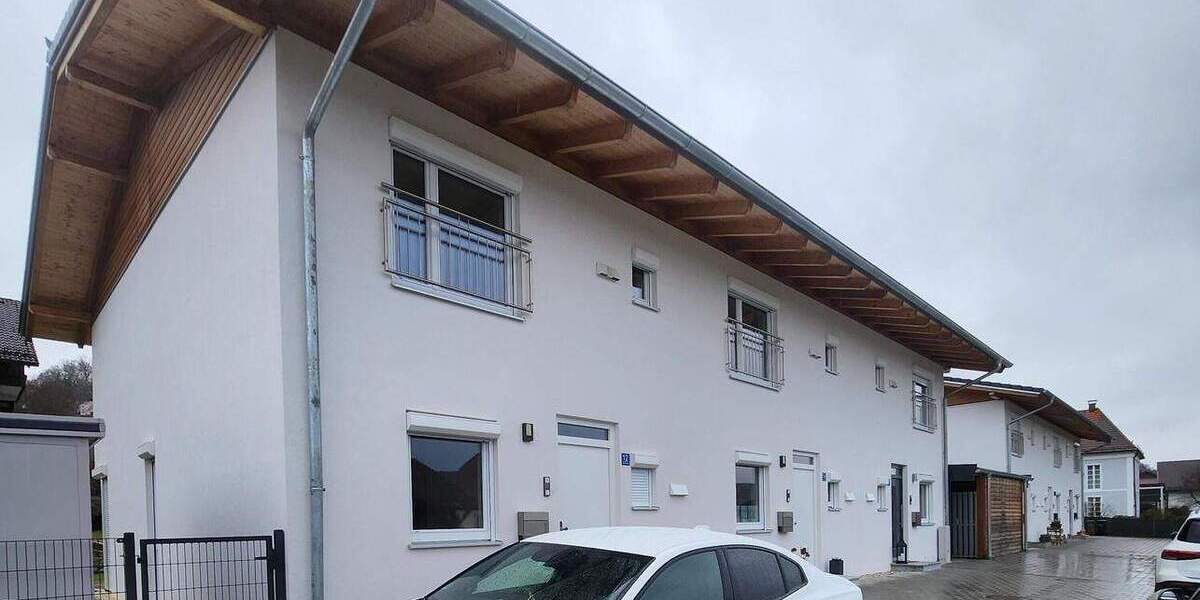 Reihenendhaus Vilshofen a. d. Donau Vilshofen - 5 Zimmer, 120 m&sup2;, 1.200&euro; | Angebot:24875291